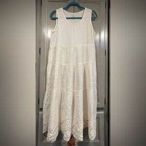 Sundance cream cotton sleeveless dress size medium/petite in good condition